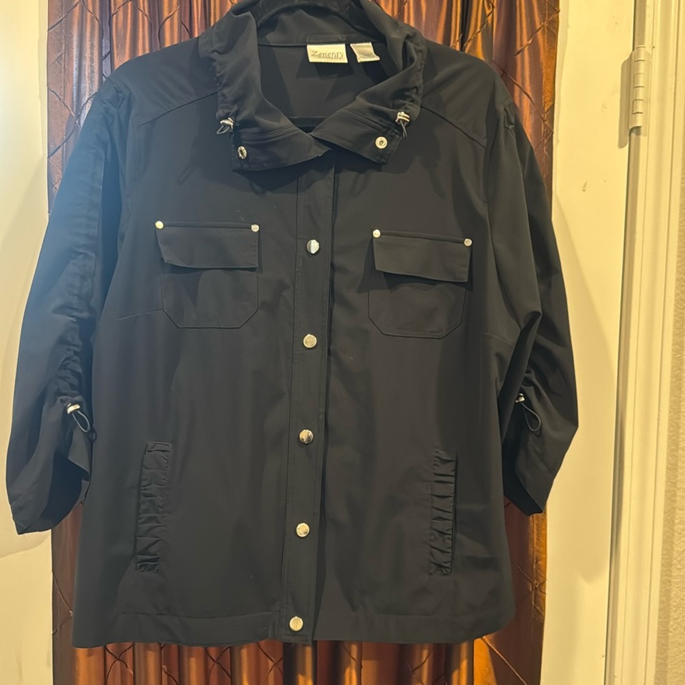 Chico’s Zenergy Black Shirt Jacket with snaps size 2 (medium)